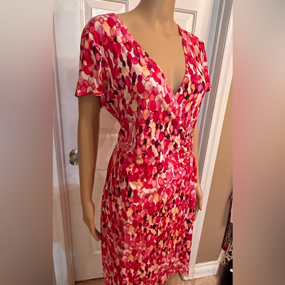 Light spring colored dress. knee length